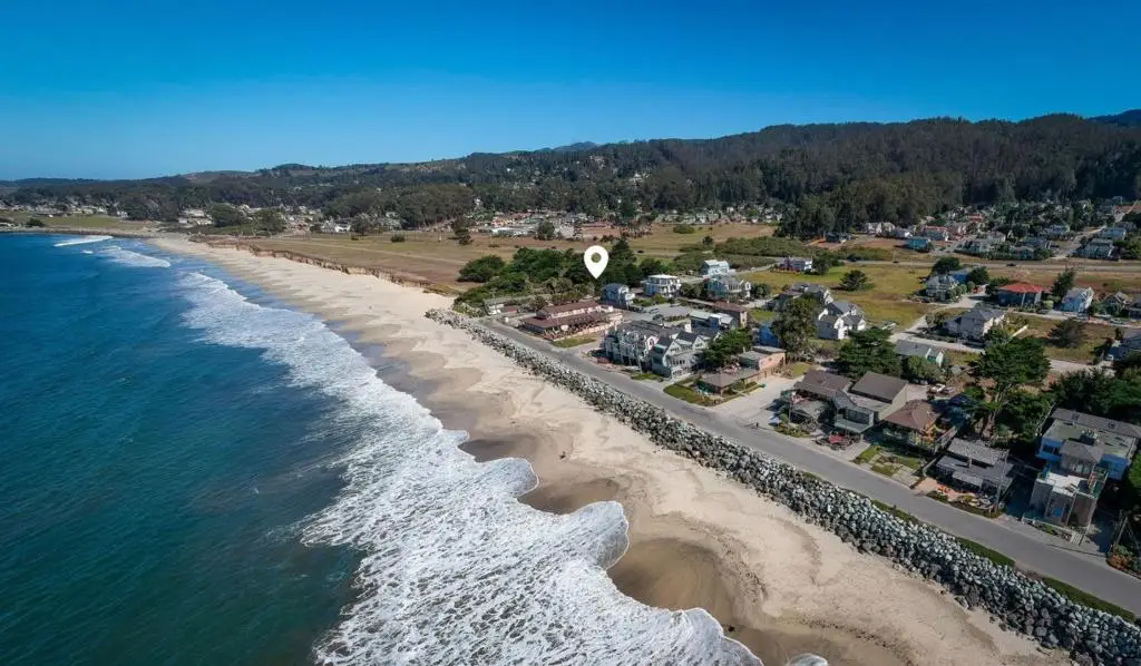 121 Magellan Avenue, Half Moon Bay, CA 94019 - Image #1