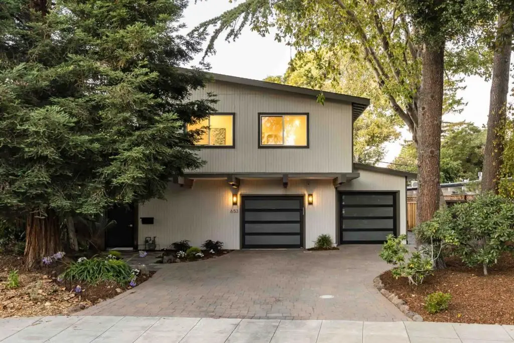 653 Wildwood Lane, Palo Alto, CA 94303 - Image #1