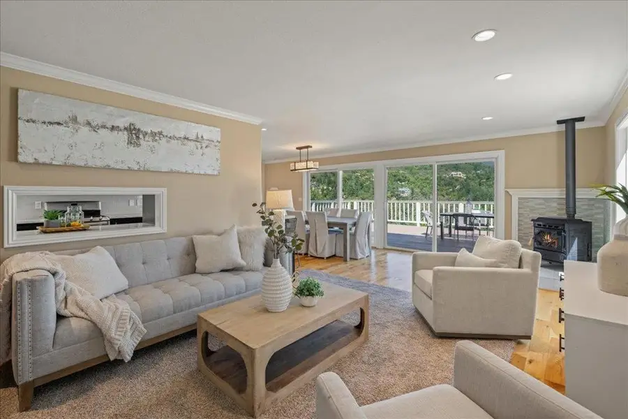 25400 Radonich Road, Los Gatos, CA 95033 - Image #2