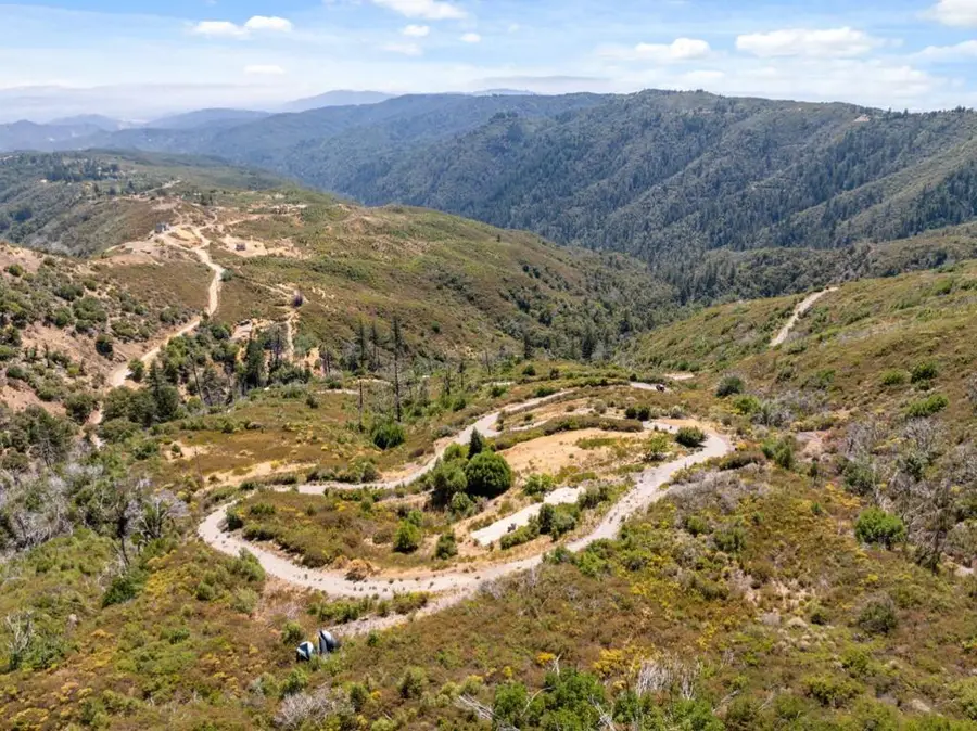 35005 Loma Chiquita Road, Los Gatos, CA 95033 - Image #2