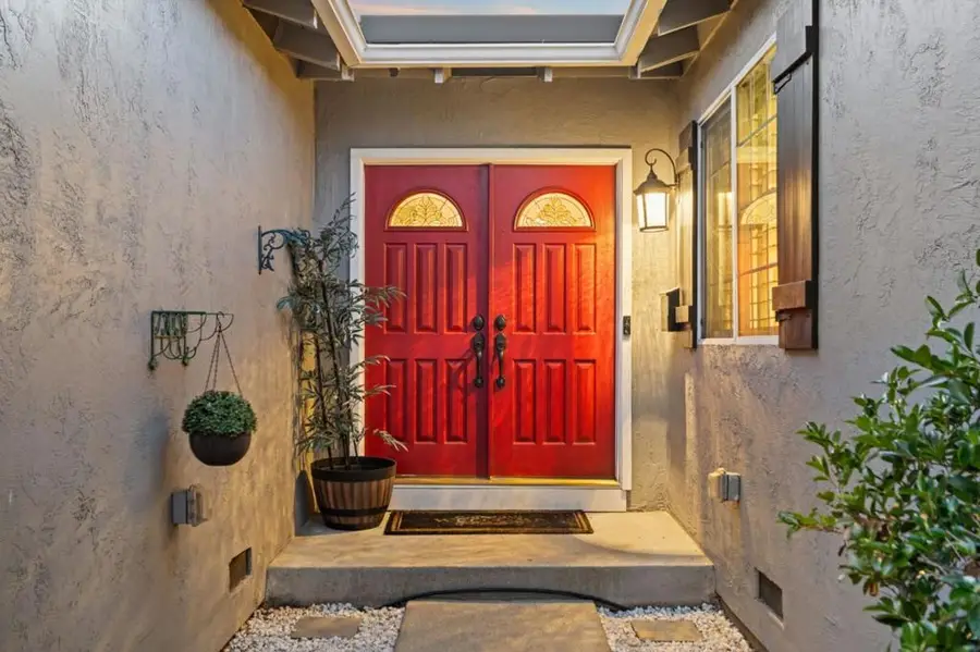 5749 San Lorenzo Drive, San Jose, CA 95123 - Image #2