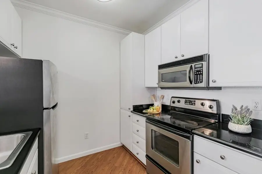 801 S Winchester Boulevard #2401, San Jose, CA 95128 - Image #3