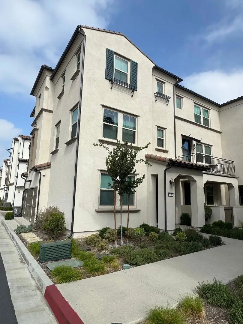 220 Babson Court, Claremont, CA 91711 - Image #1