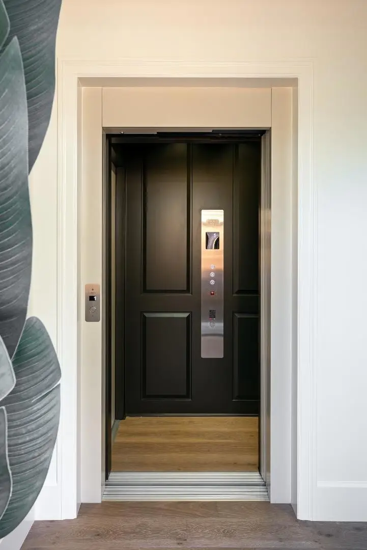 160 Waverley Street, Palo Alto, CA 94301 - Image #3