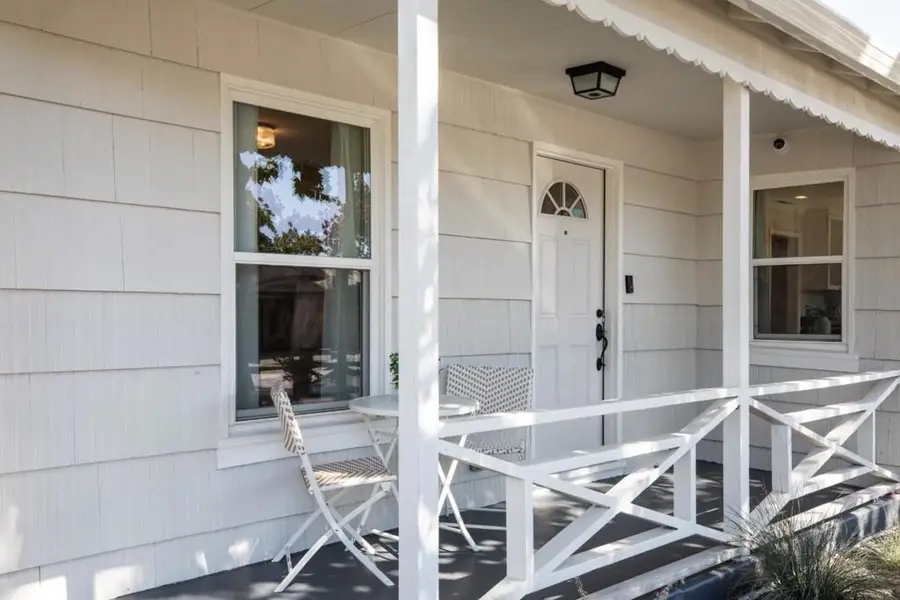 1105 Oak Avenue, Redwood City, CA 94061 - Image #3