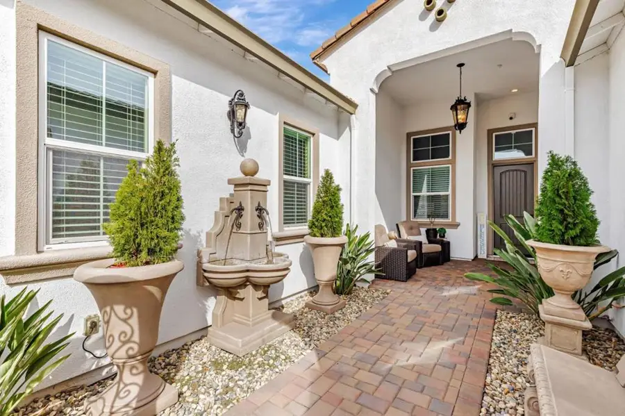 7832 Cobblestone Court, Gilroy, CA 95020 - Image #3