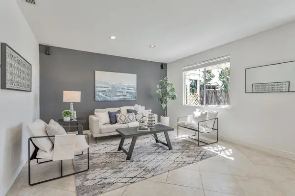 1048 Stillspring Drive, Vacaville, CA 95687