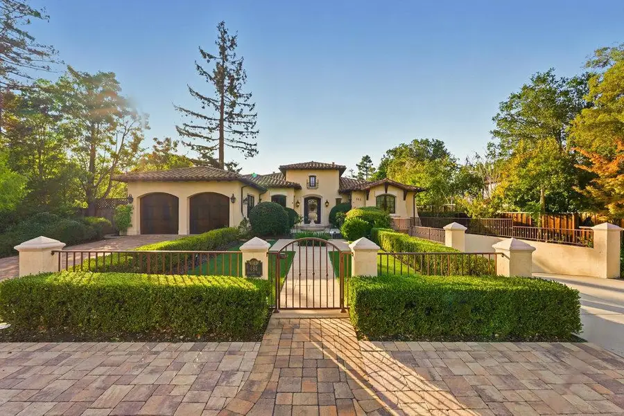 484 Cherry Avenue, Los Altos, CA 94022 - Image #3