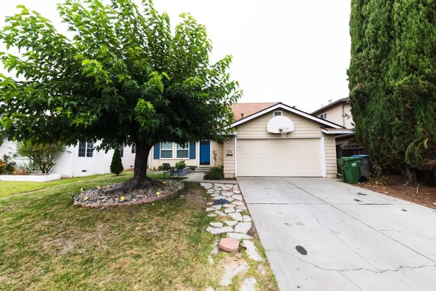 233 Omira Drive, San Jose, CA 95123 - Image #2