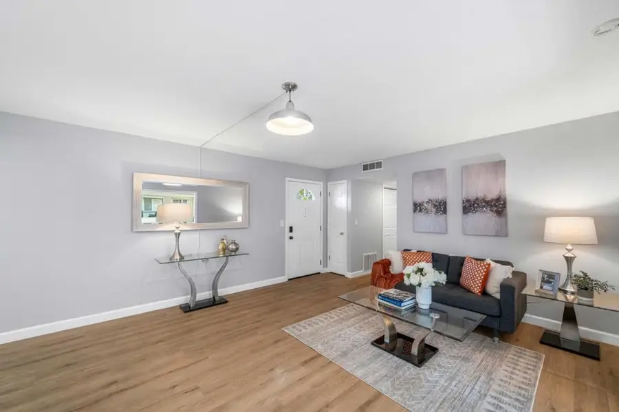 14225 Lora Drive #56, Los Gatos, CA 95032 - Image #2