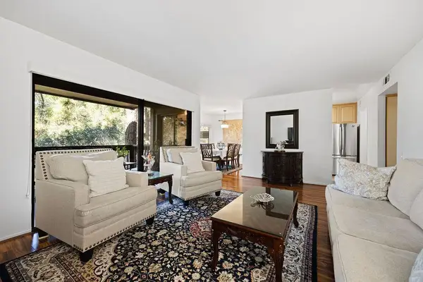 3350 La Mesa Drive #10, San Carlos, CA 94070