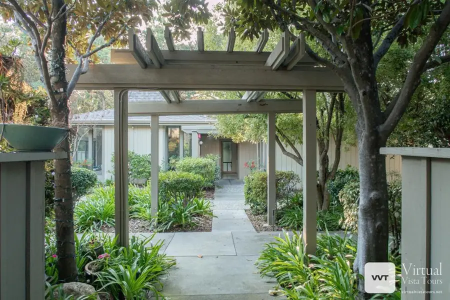 14333 Saratoga Avenue #14, Saratoga, CA 95070 - Image #2