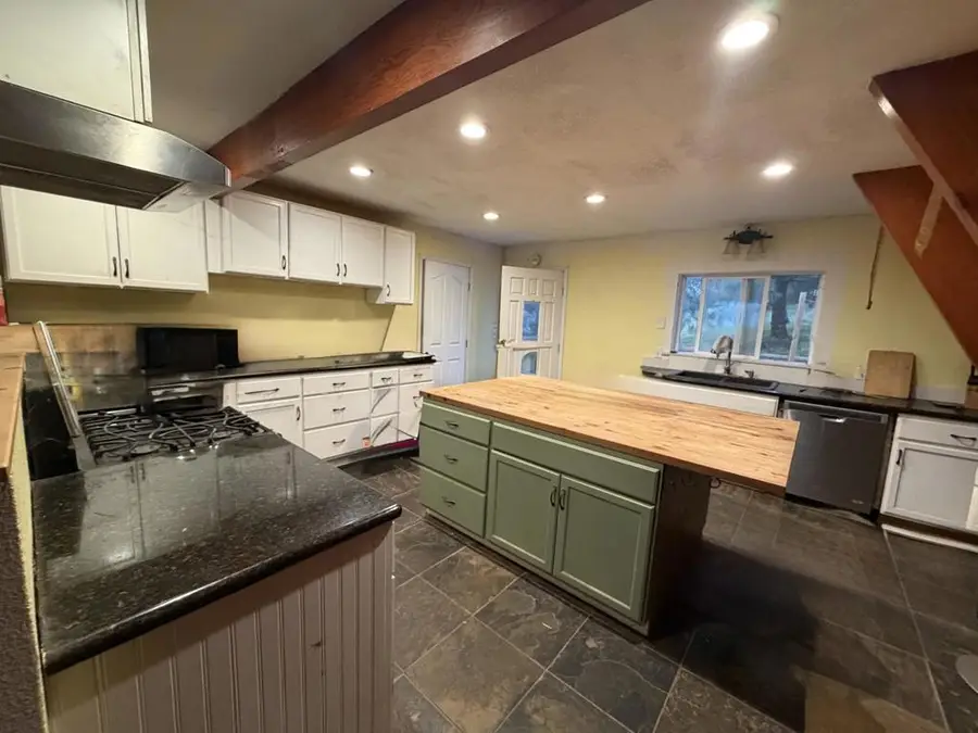 2461 Quail Oaks Road, Valley Springs, CA 95252 - #2