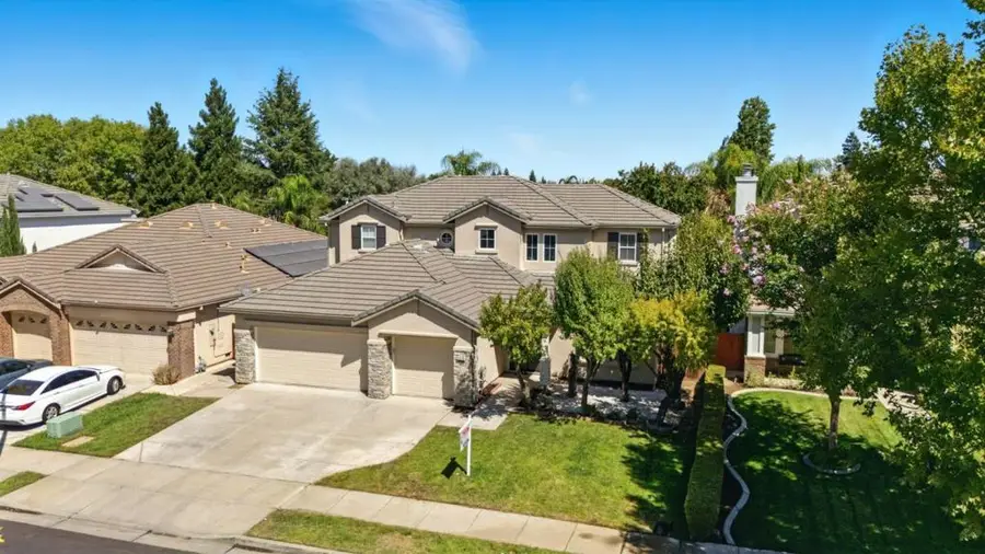 4276 Oakridge Drive, Tracy, CA 95377 - Image #2
