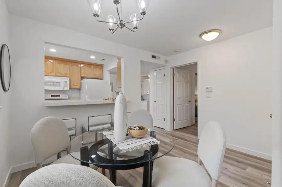 576 W Parr Avenue #1, Los Gatos, CA 95032 - Image #3