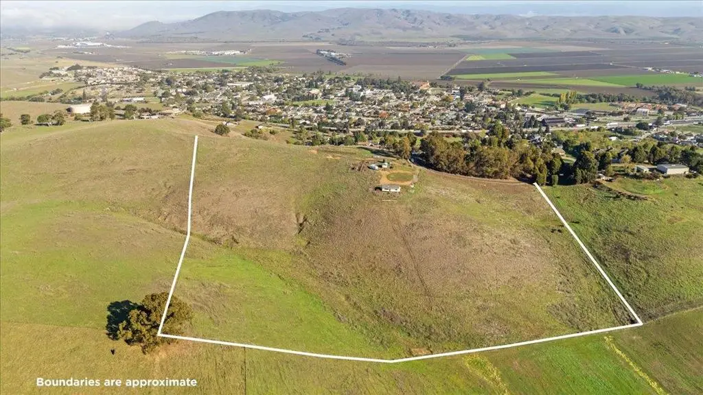 15 Stephens Drive, San Juan Bautista, CA 95045 - Image #1