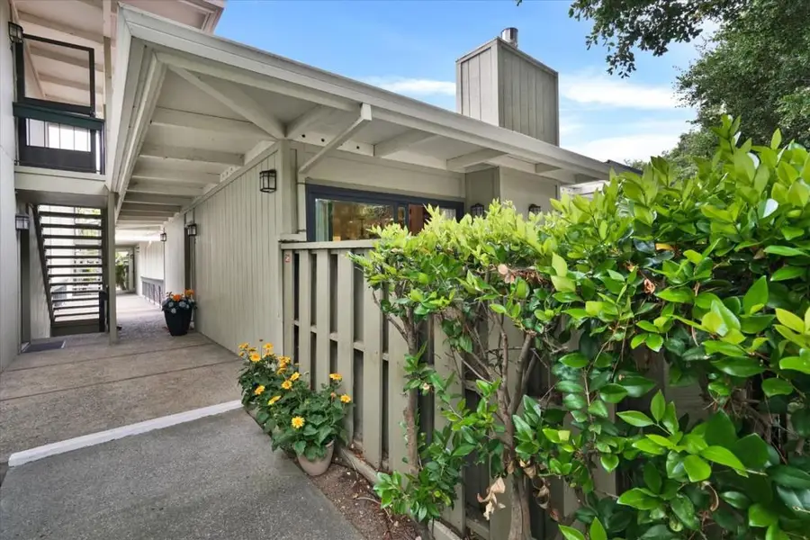 1070 Mercedes Avenue #2, Los Altos, CA 94022 - Image #2