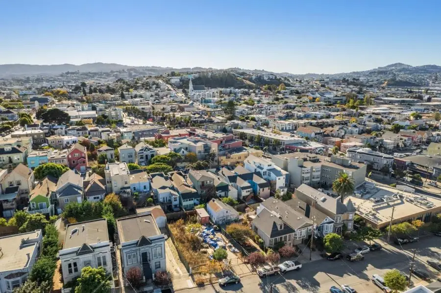 1531 Jerrold Avenue, San Francisco, CA 94124 - Image #2