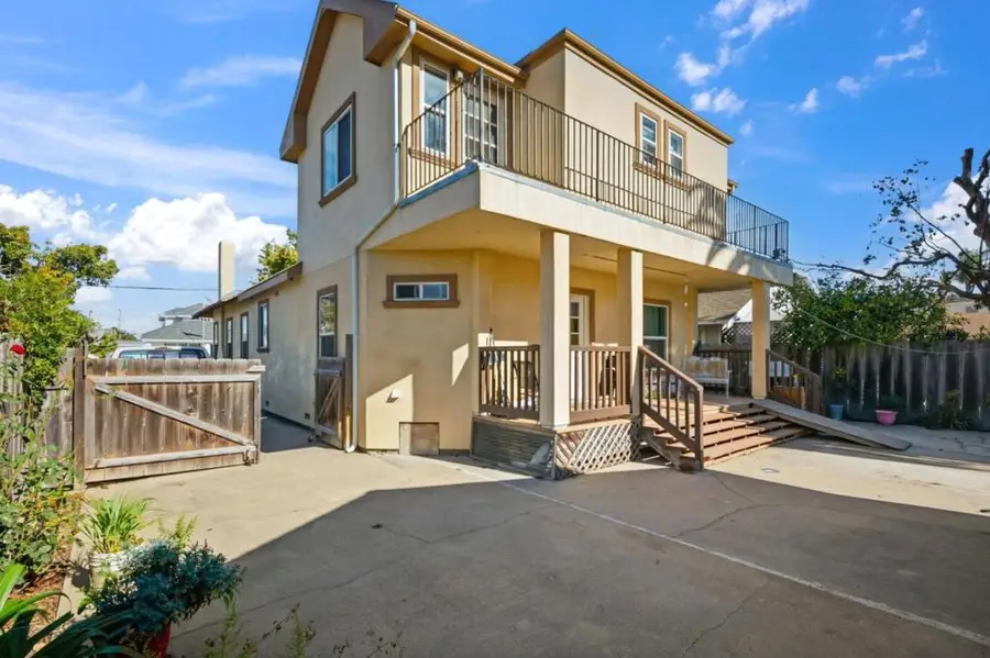 36 Pine Street, Salinas, CA 93901 - Image #2