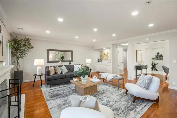 480 Lassen Street #6, Los Altos, CA 94022