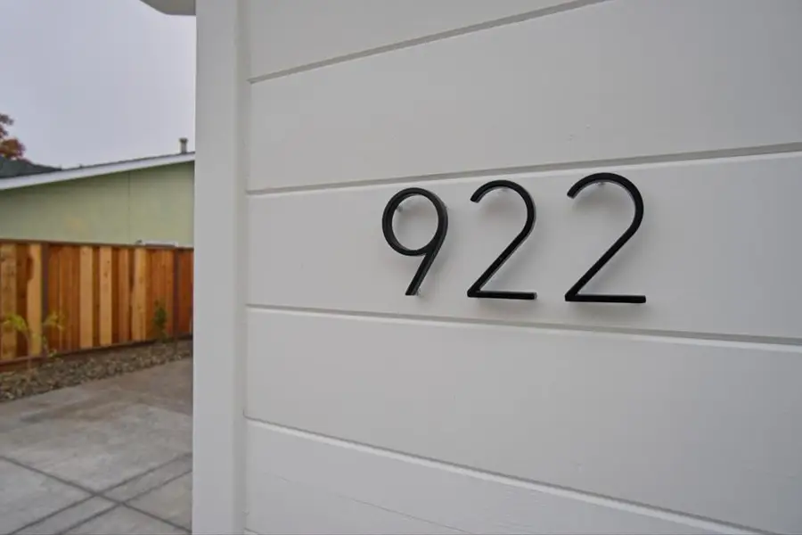 922 Iris Avenue, Sunnyvale, CA 94086 - Image #3
