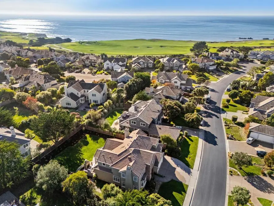 62 Spyglass Court, Half Moon Bay, CA 94019 - #3