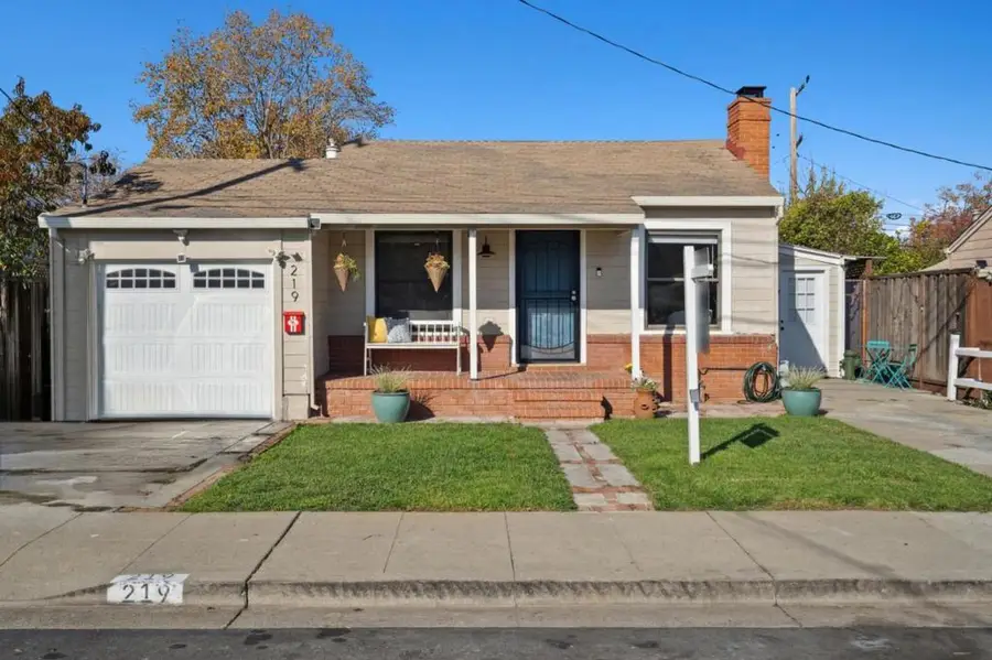 219 D Street, Redwood City, CA 94063 - Image #3