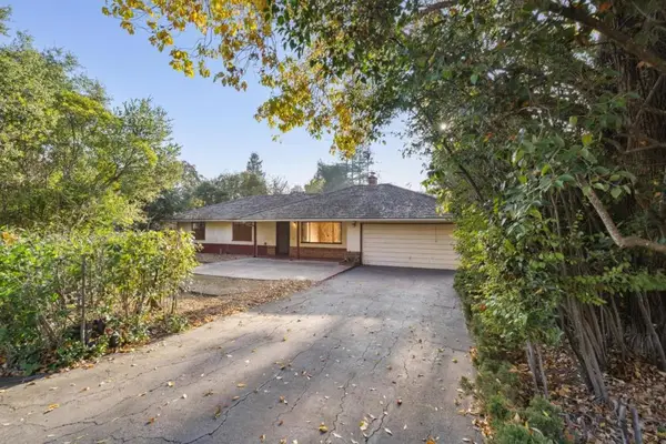 442 Knoll Drive, Los Altos, CA 94024