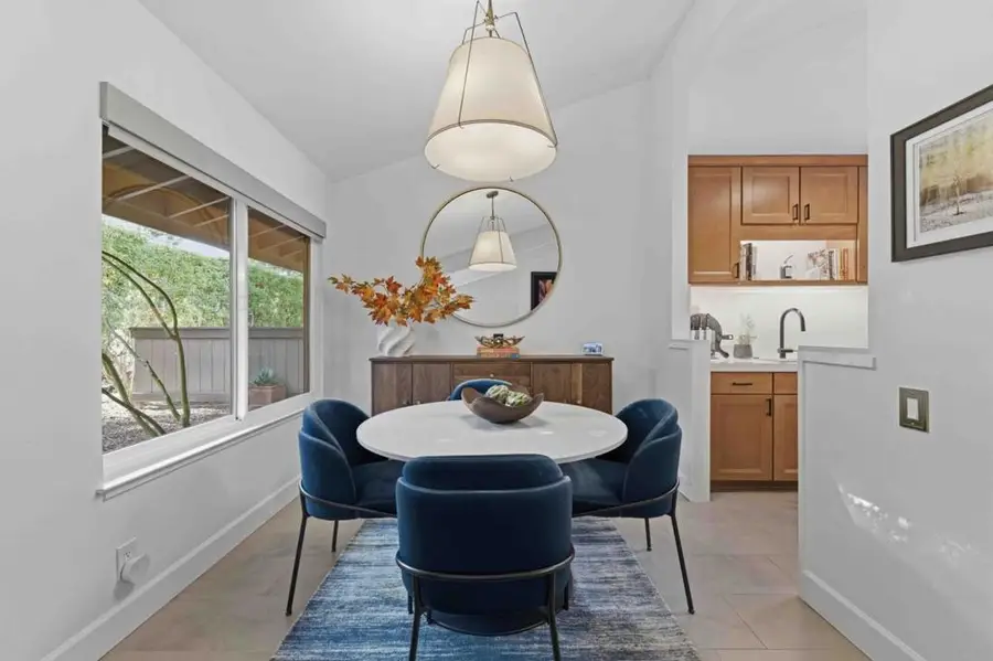 1115 Crestview Drive #2, San Carlos, CA 94070 - Image #3