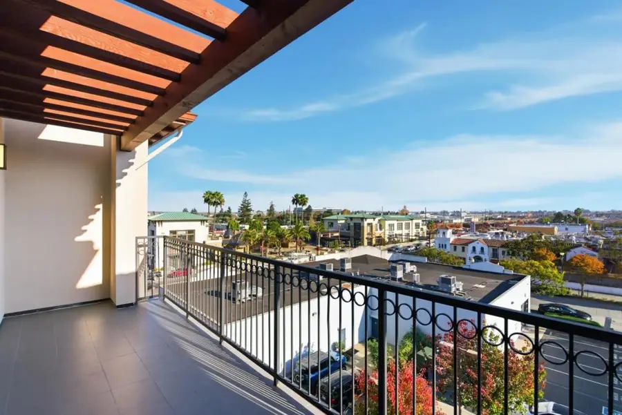 560 El Camino Real #406, San Carlos, CA 94070 - Image #2