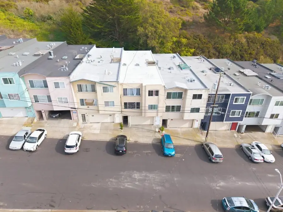 79 Lausanne Avenue, Daly City, CA 94014 - #3