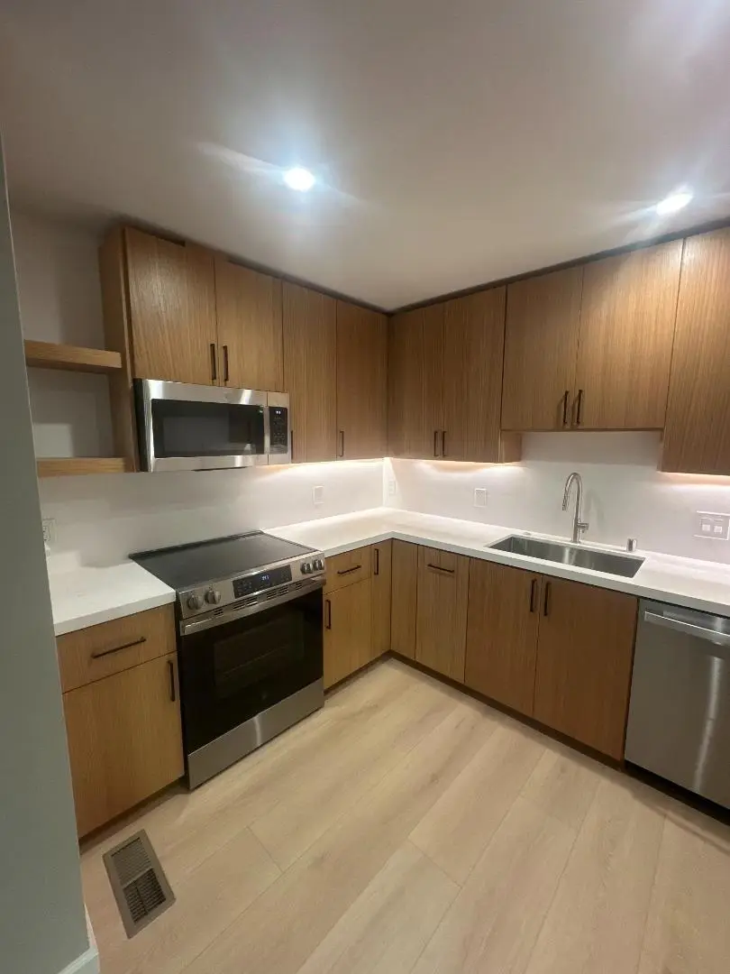 543 Everett Court, Palo Alto, CA 94301 - Image #2