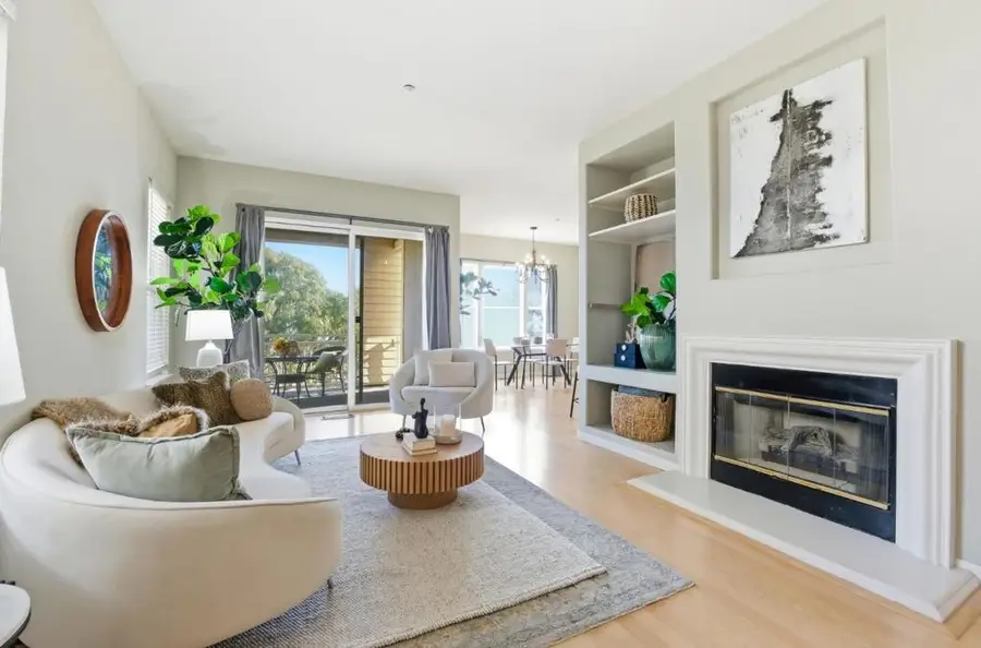 134 Cliff Swallow Court, Brisbane, CA 94005 - Image #2