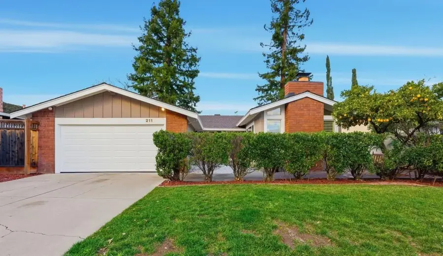211 Drakes Bay Avenue, Los Gatos, CA 95032 - Image #2