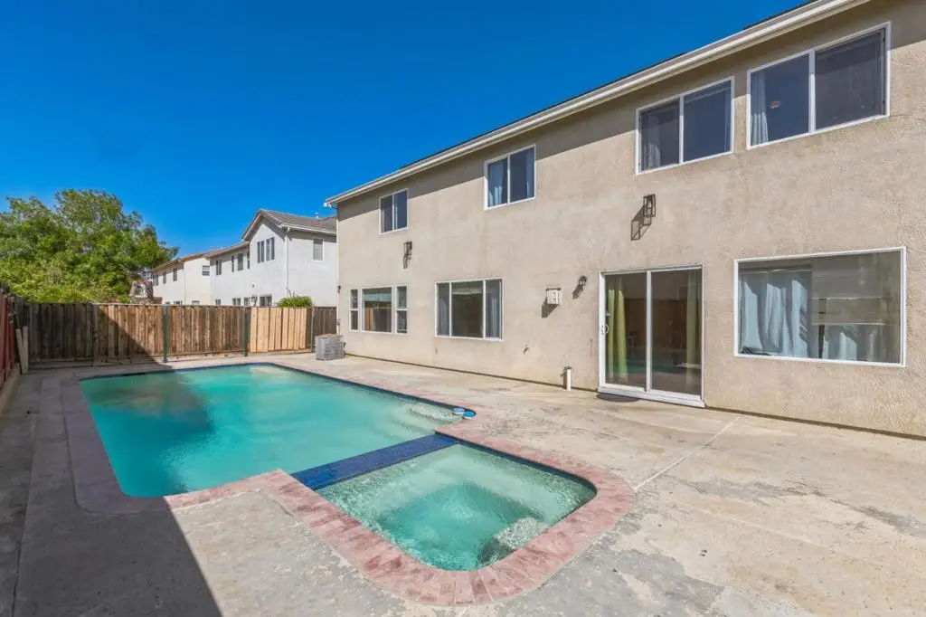 1512 Marigold Drive, Patterson, CA 95363 - Image #1