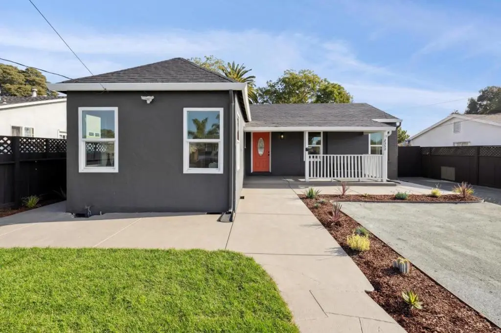 2352 Menalto Avenue, East Palo Alto, CA 94303 - Image #1