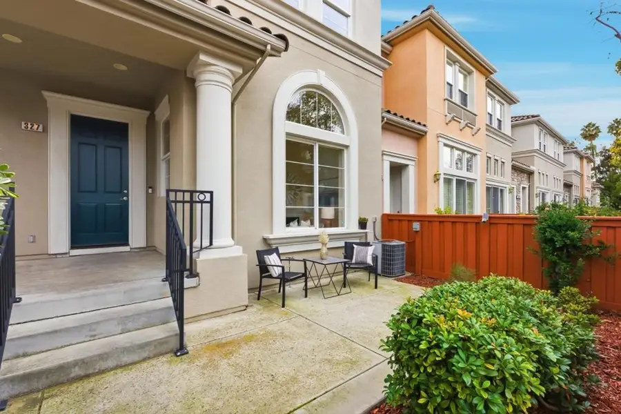 327 Vista Roma Way, San Jose, CA 95136 - Image #3