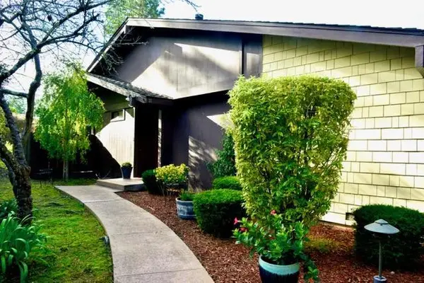 1360 Josselyn Canyon Road #37, Monterey, CA 93940