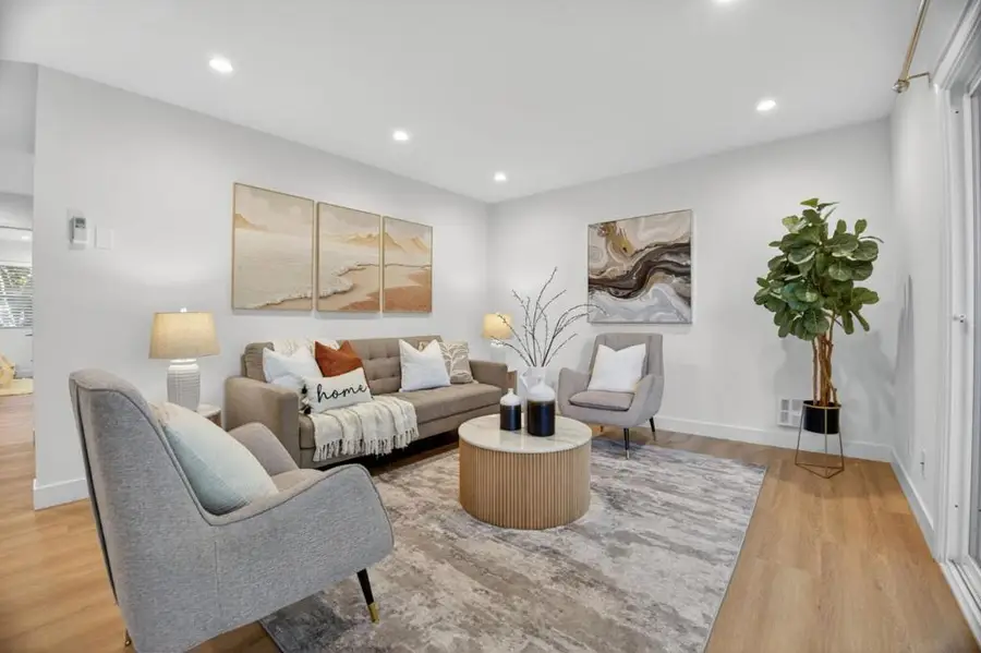 90 Flynn Avenue #C, Mountain View, CA 94043 - Image #2