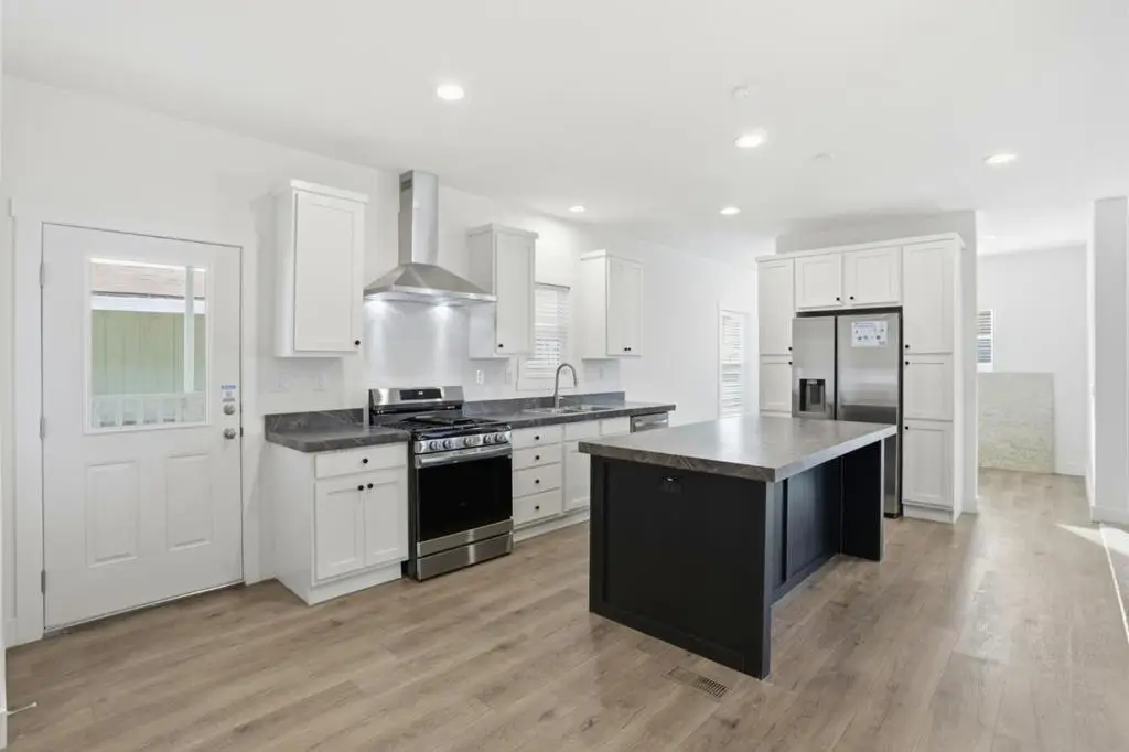 2151 Oakland Road, San Jose, CA 95131 - Image #1