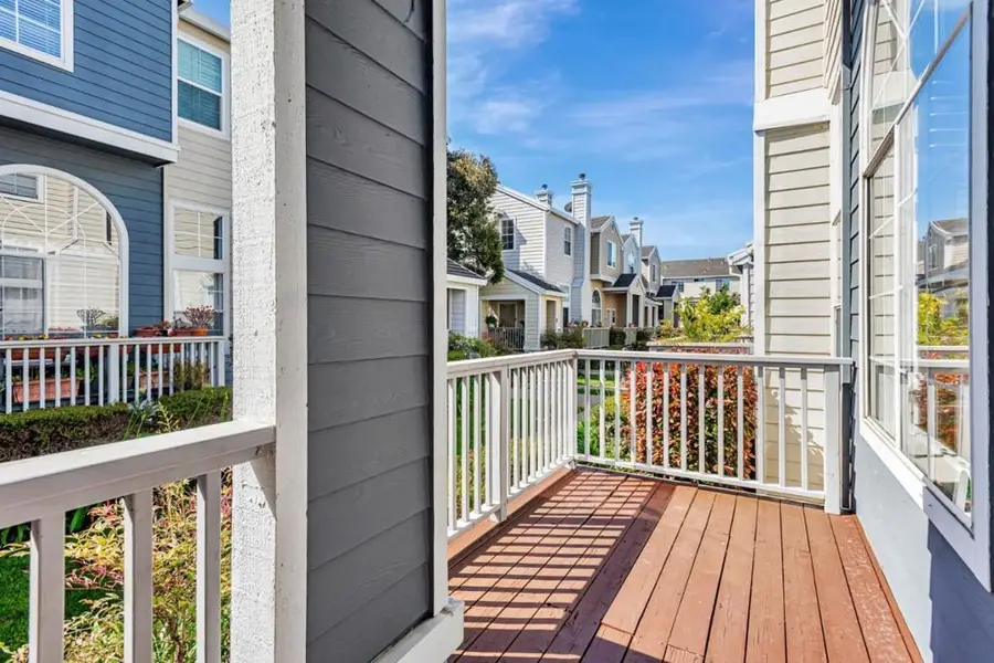 4 Brigantine Lane, Redwood City, CA 94065 - #3