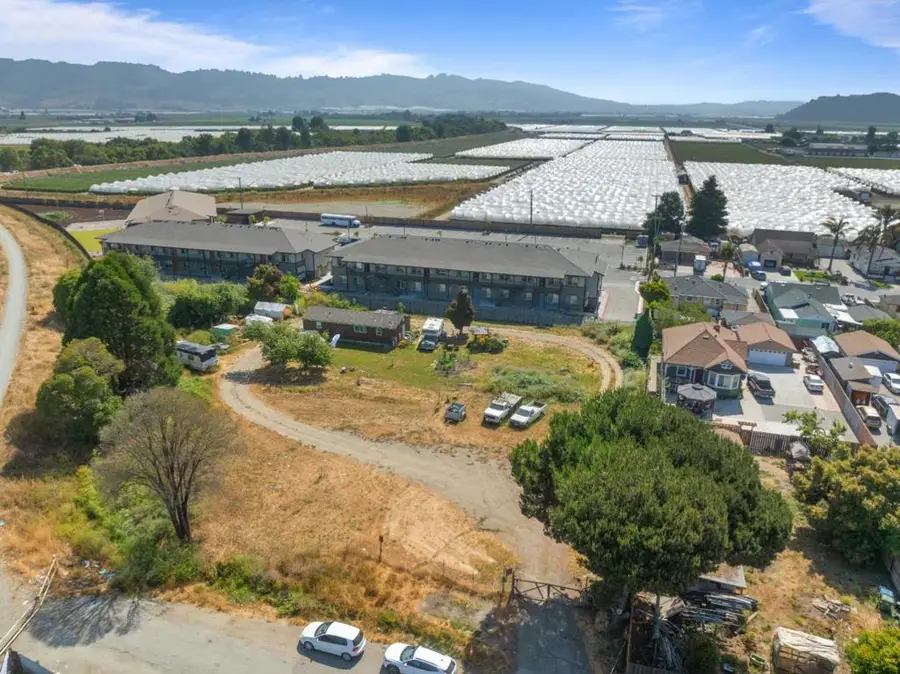 124 Gonda Street, Royal Oaks, CA 95076 - #2