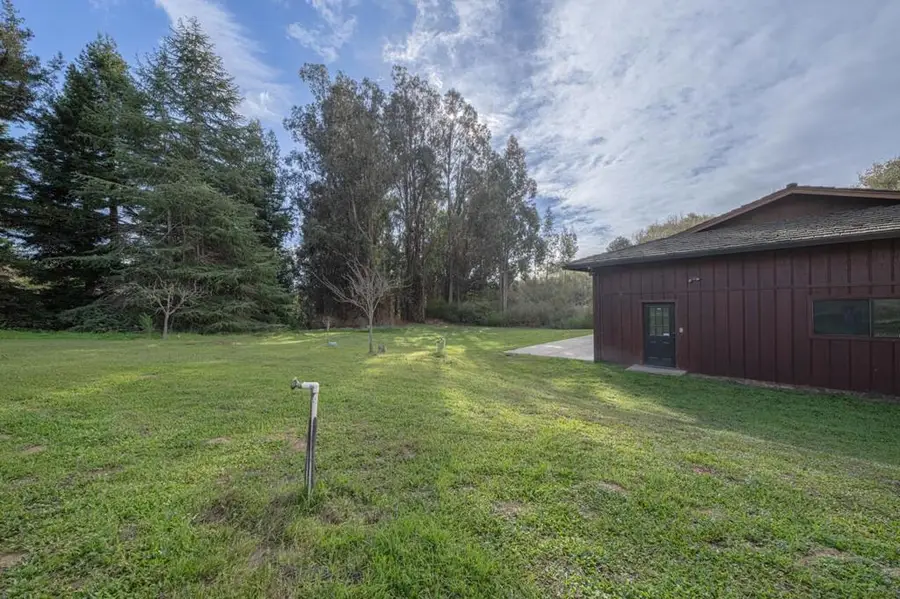 19260 Pioneer Place, Aromas, CA 95004 - Image #3