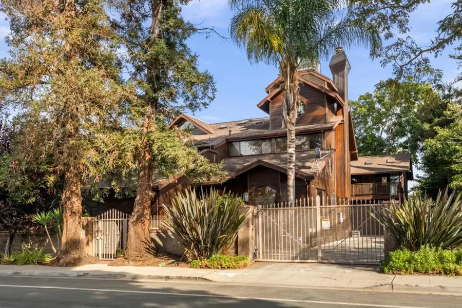 2216 Clarke Avenue, East Palo Alto, CA 94303 - Image #3