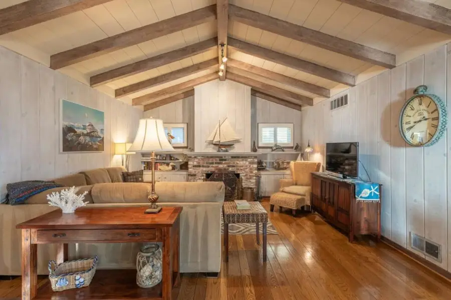 26231 Isabella Avenue, Carmel, CA 93923 - Image #3