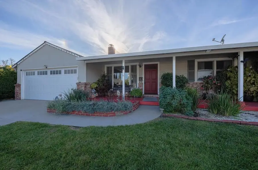 376 Cypress Avenue, Santa Clara, CA 95050 - Image #3