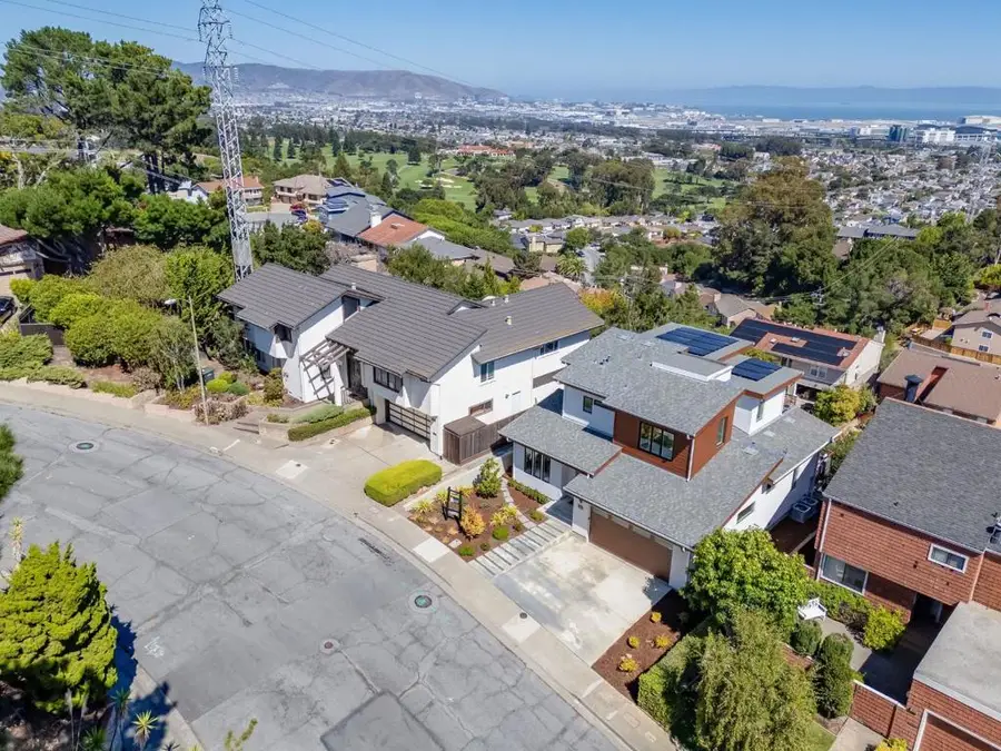 842 Clearfield Drive, Millbrae, CA 94030 - Image #3