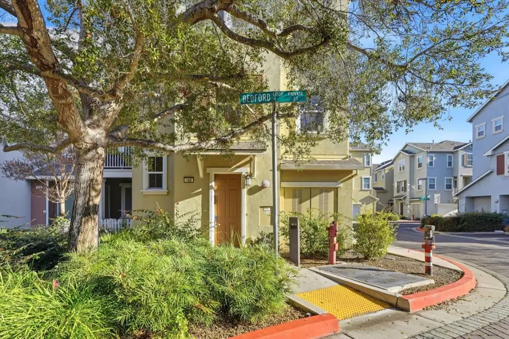 189 Bedford Loop, Mountain View, CA 94043 - Image #1