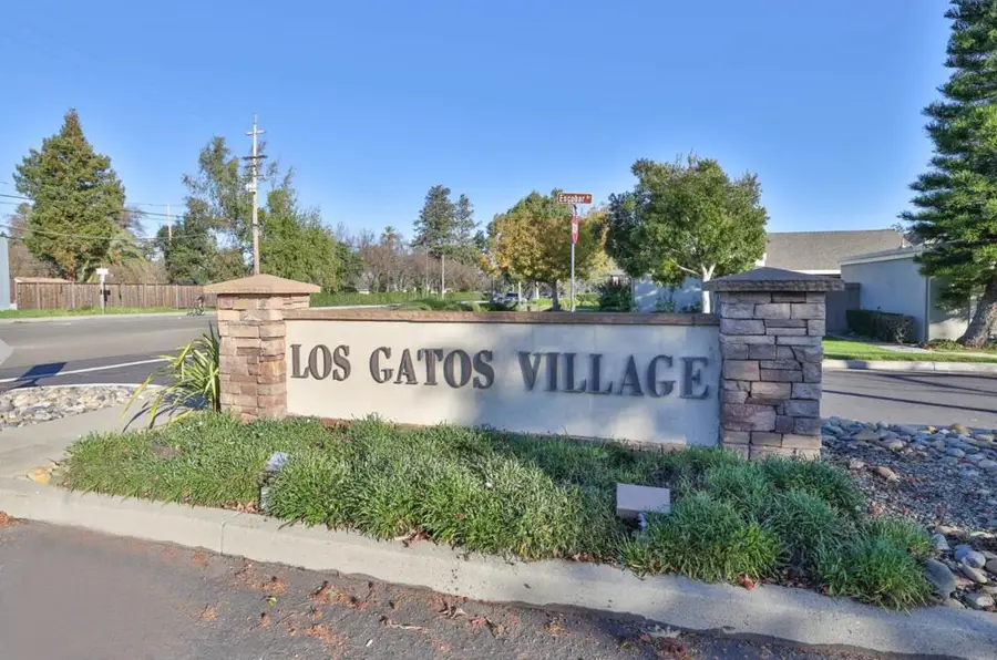 102 Escobar Avenue, Los Gatos, CA 95032 - Image #3