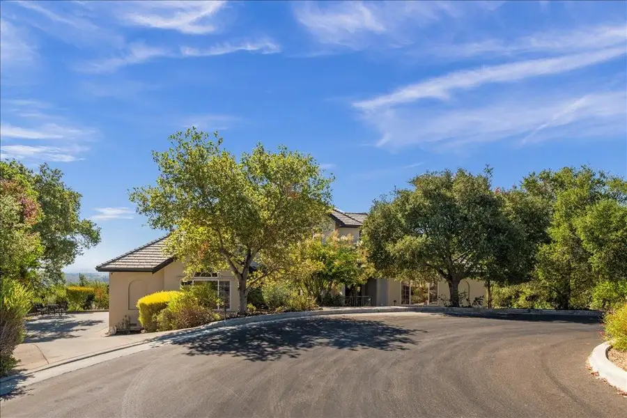 8320 Chantrelle Court, Gilroy, CA 95020 - Image #3